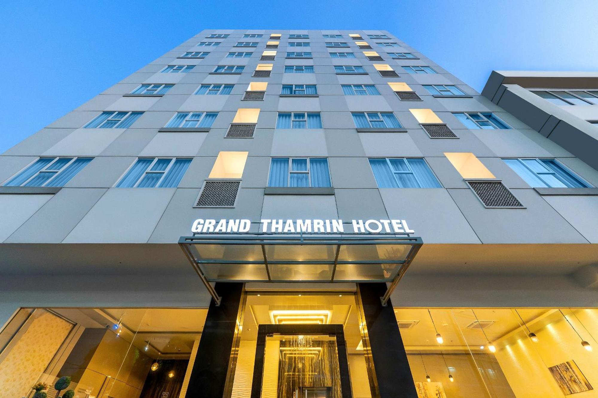 Grand Thamrin Hotel Yakarta Exterior foto