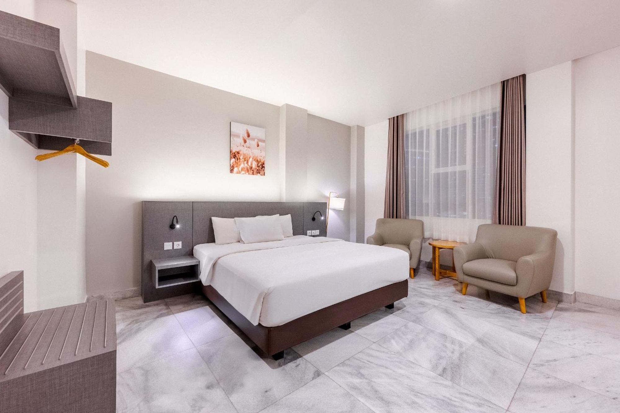 Grand Thamrin Hotel Yakarta Exterior foto